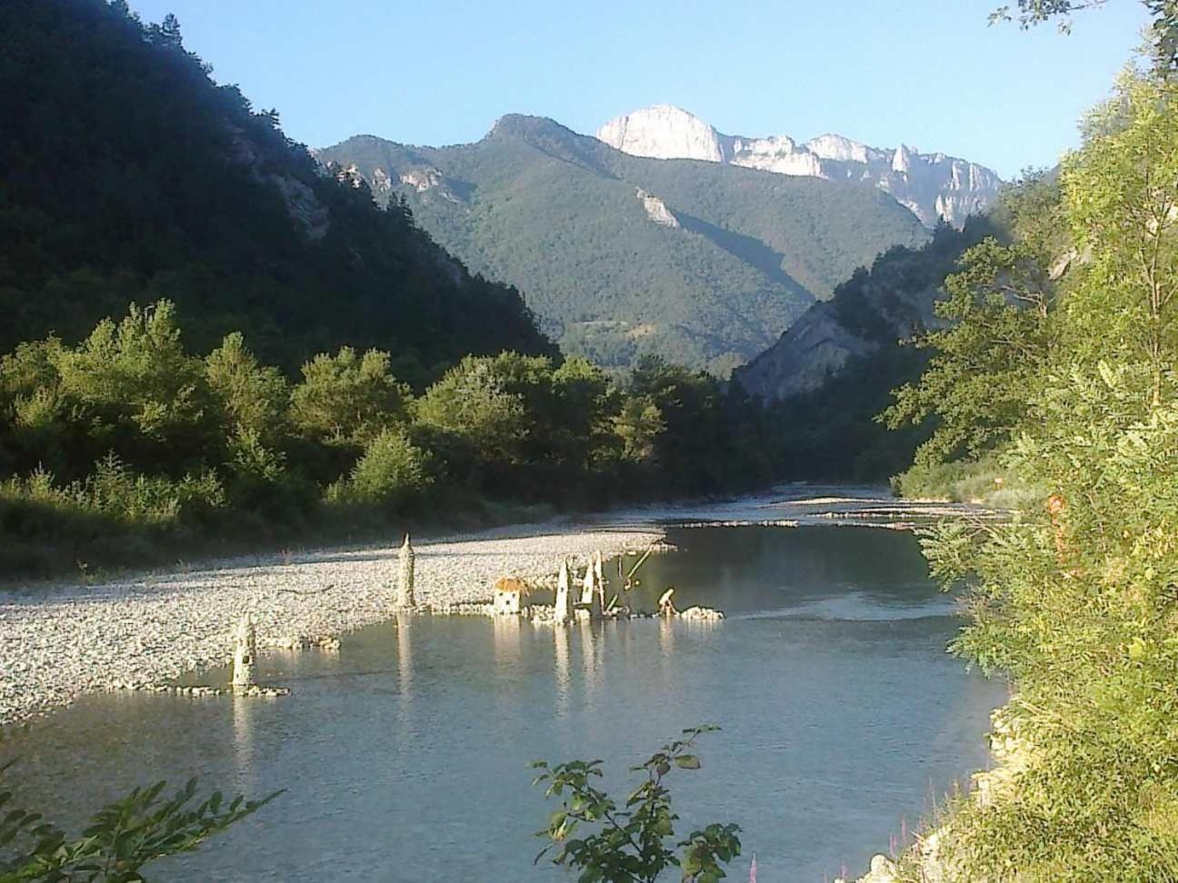 Les Acacias Otel Vercheny Dış mekan fotoğraf