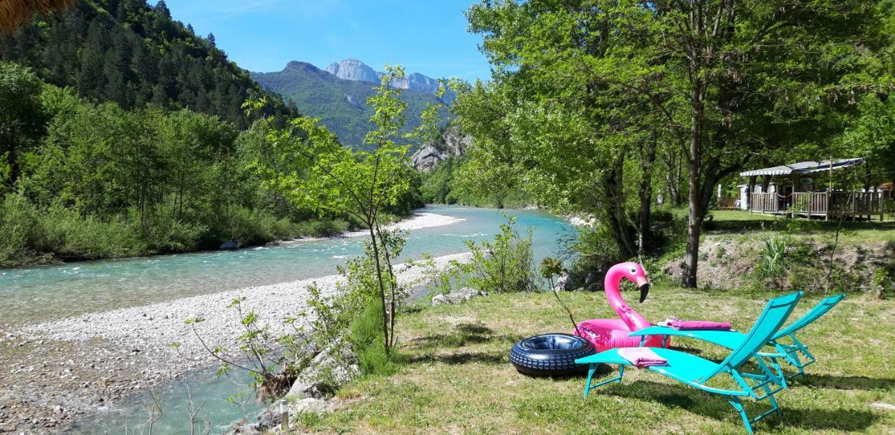 Les Acacias Otel Vercheny Dış mekan fotoğraf