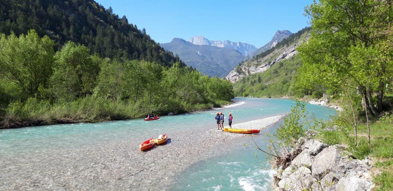 Les Acacias Otel Vercheny Dış mekan fotoğraf